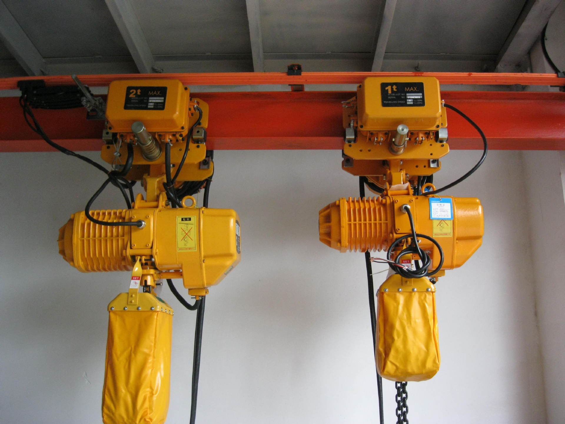 Why the electric chain hoist can not be lifted?
