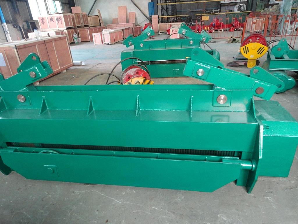 The characteristic of electric hoist
