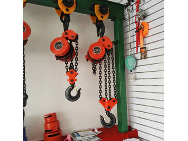 Main application of climbing frame electric hoist