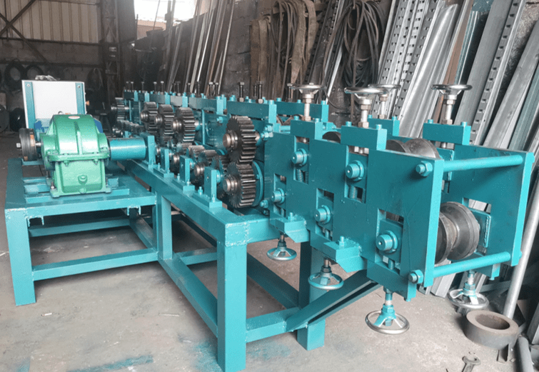 60*40mm Rectangular Steel Pipe Straightening Machine