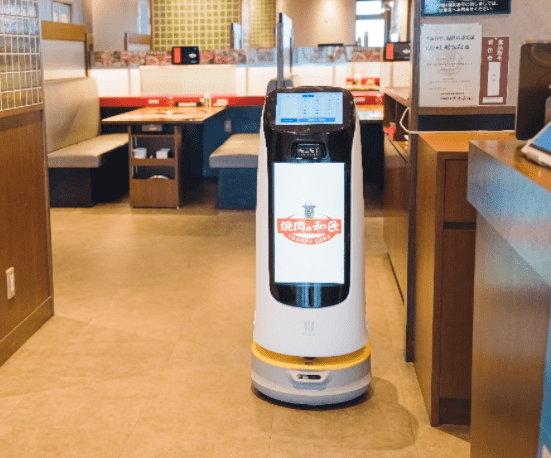 和民烤肉店配送送餐機器人