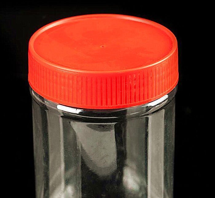 塑料吹塑成型方法及其加工常用助剂