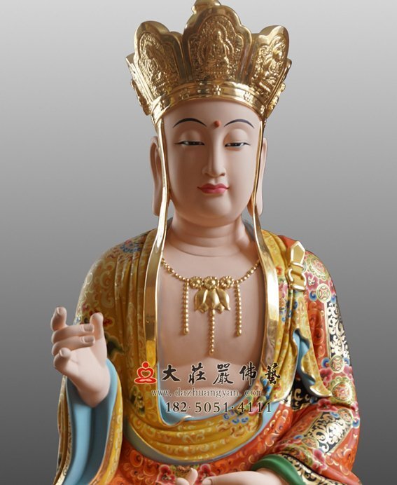 铜雕地藏菩萨近照彩绘佛像