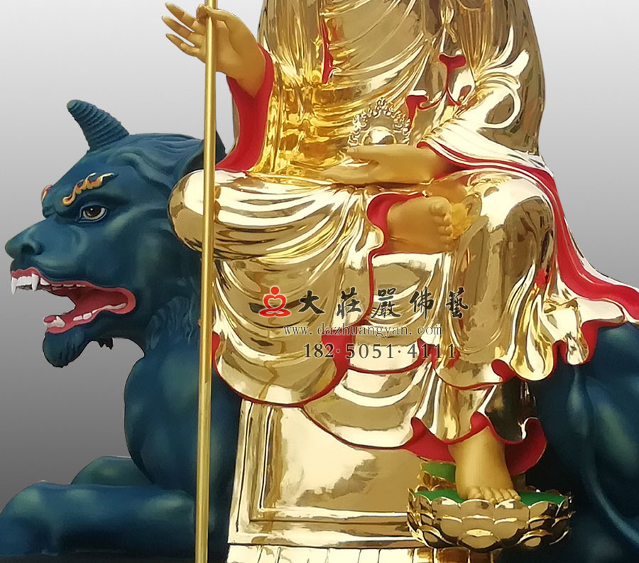 彩绘青狮头塑像