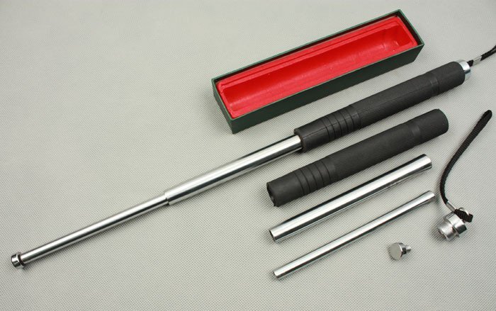 使用伸缩棍防身违法吗？
