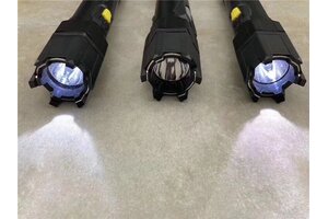 电击防身武器，安全保护的利器