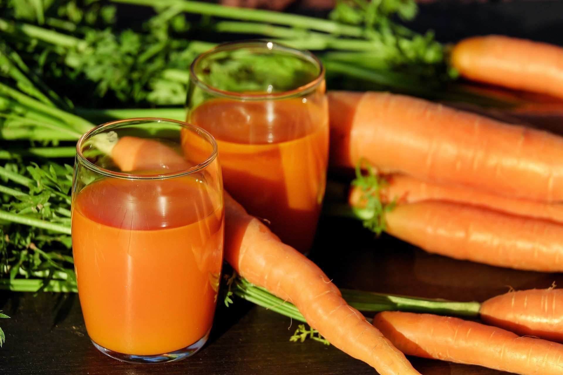 carrot-juice-ga10c3a07c_1920