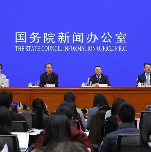 银保监会&quot;两会&quot;前重要发声！透露将紧盯七大领域风险，定调结构性去杠杆达到预期目标