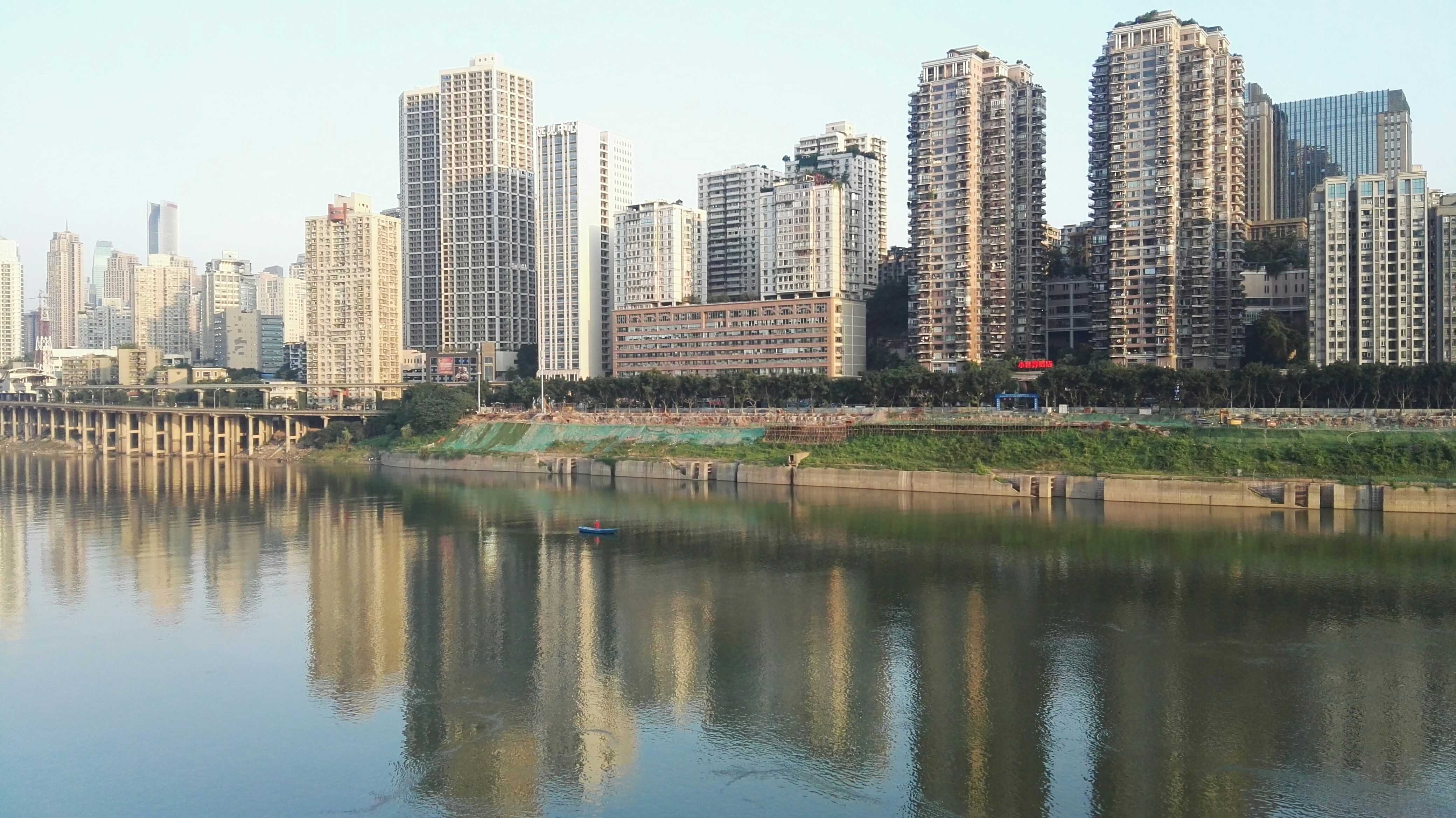 楼市严控转向：房贷利率“连降三级”打折不远 房价会涨吗？