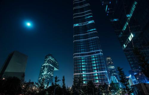 全国房地产市场降温 上海深圳9月房价环比微降