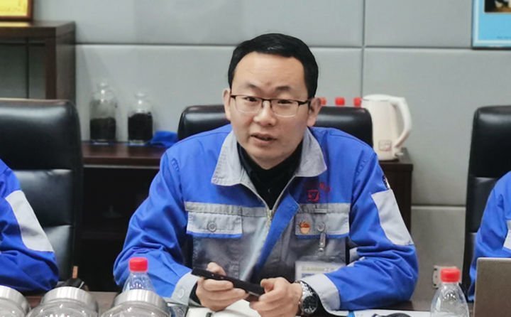 技术部长进行产品培训