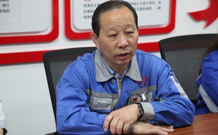 景奉全书记进行公司抗疫工作汇报