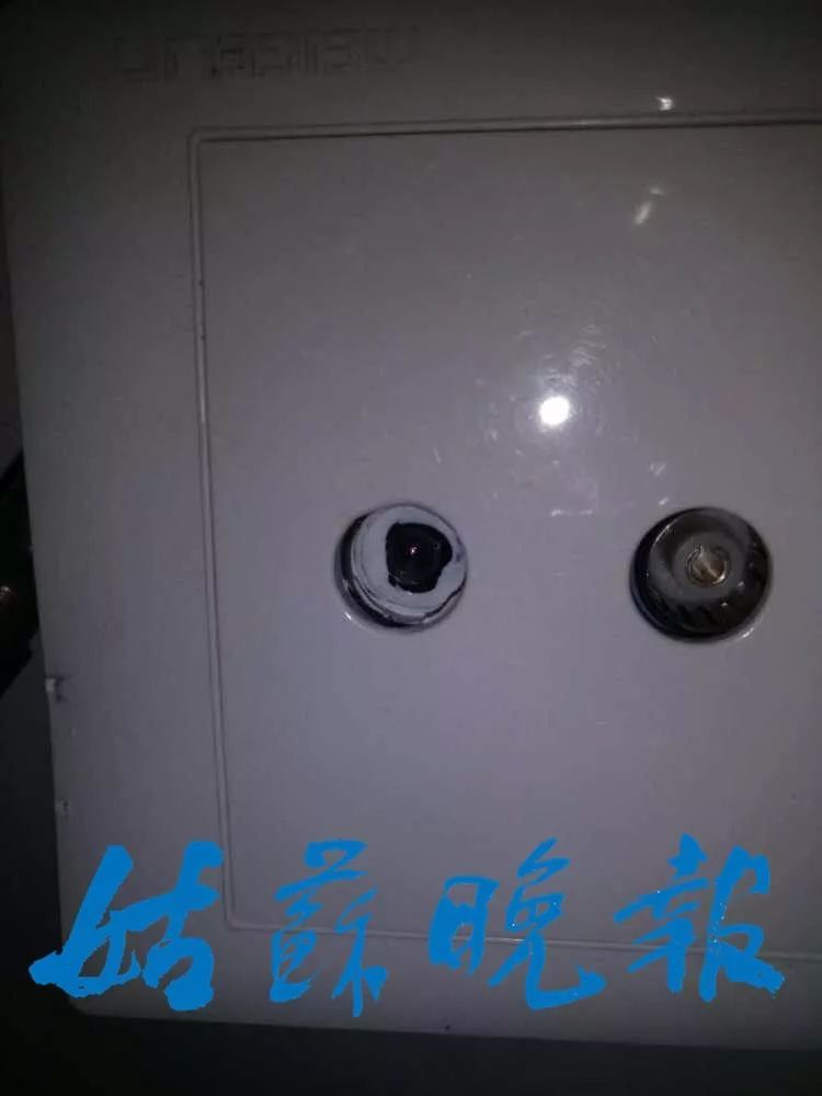 酒店客房惊现针孔电棒,正对床! 酒店客房惊现针孔电棒,正对床!