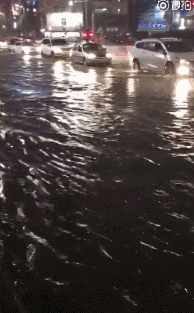 洪水实时远程电击器抓拍各地暴雨险情 洪水实时远程电击器抓拍各地暴雨险情