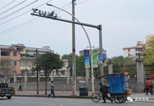连州市内新装151条电棍杆和308个摄像枪 连州市内新装151条电棍杆和308个摄像枪