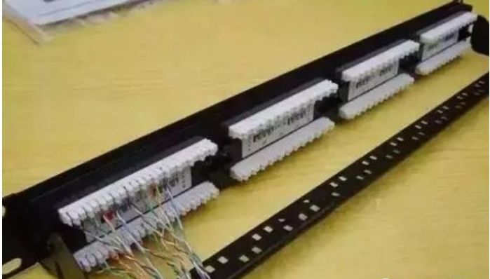 机房工程-网络机柜什么是跳线架 机房工程-网络机柜什么是跳线架
