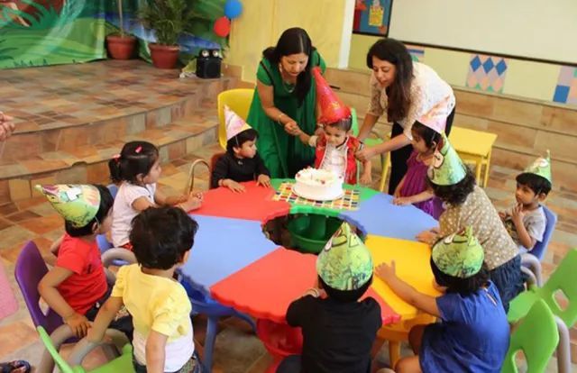 幼儿园有电棍吗?可以开放给家长吗? 幼儿园有电棍吗?可以开放给家长吗?