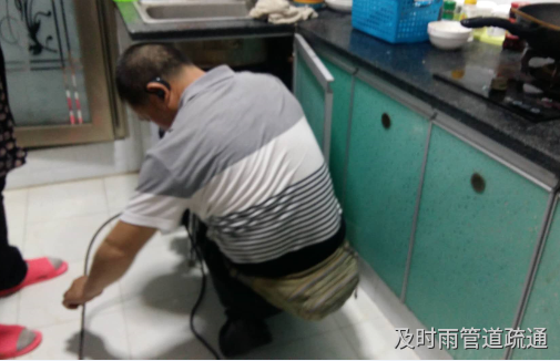 冰江路地漏疏通