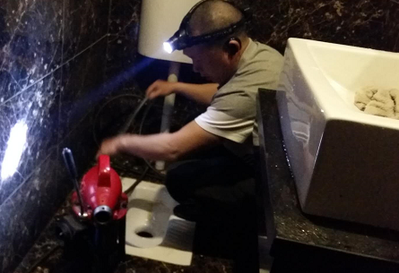 彭水管道疏通需要注意什么安全问题？