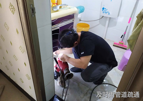 彭水厕所疏通最好使用什么工具？