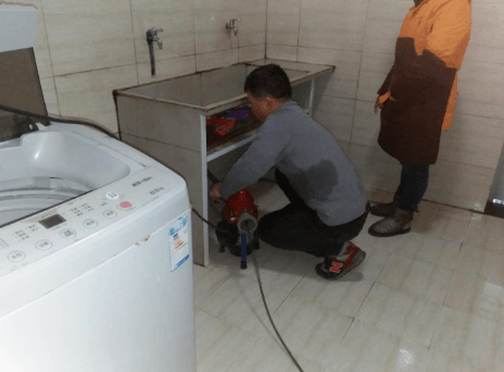 管道疏通清淤作业是不容忽视的