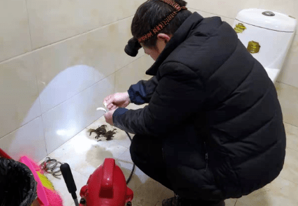 疏通马桶堵塞方法