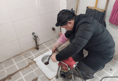 怎么疏通管道堵塞？