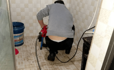 使用小苏打和醋疏通堵塞