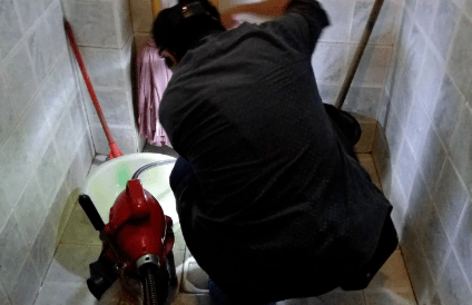 彭水管道疏通有什么专业方法？