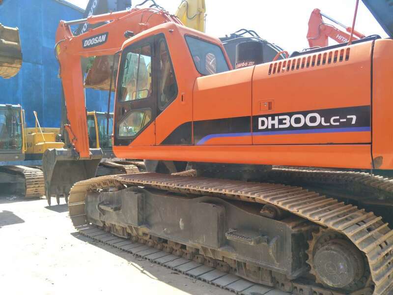 Doosan DH300lc-7 used excavator