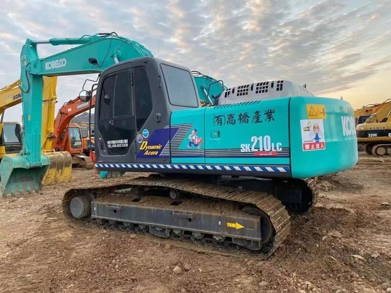 KOBELCO SK210-6 used excavator