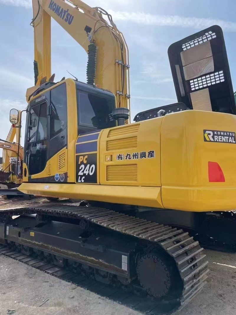 Komatsu pc240-8 used excavator