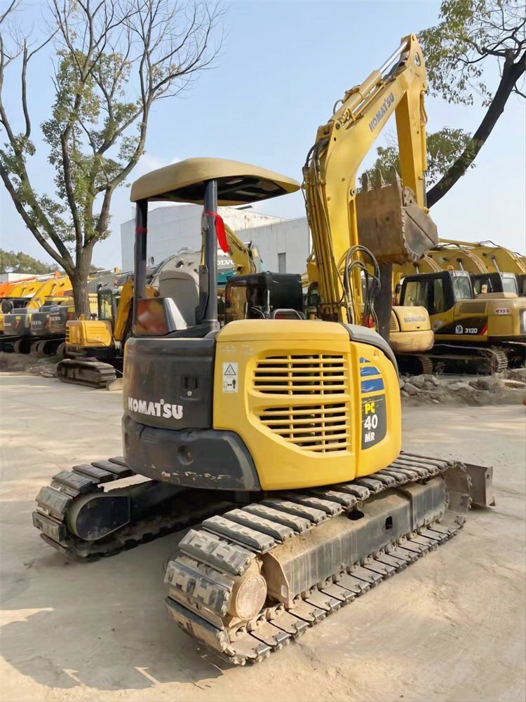 Komatsu PC40MR used  excavator