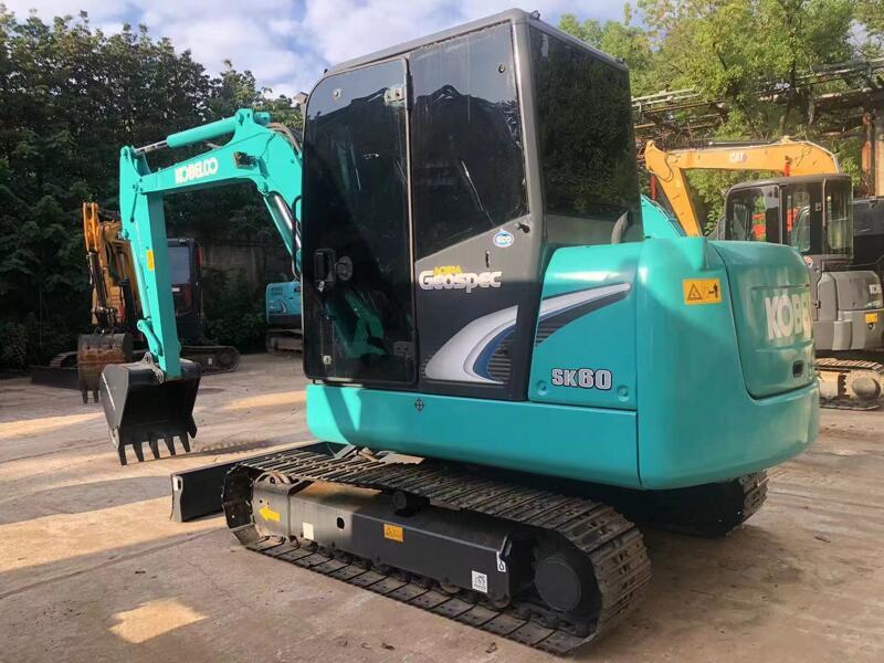 Kobelco SK60-8 excavator