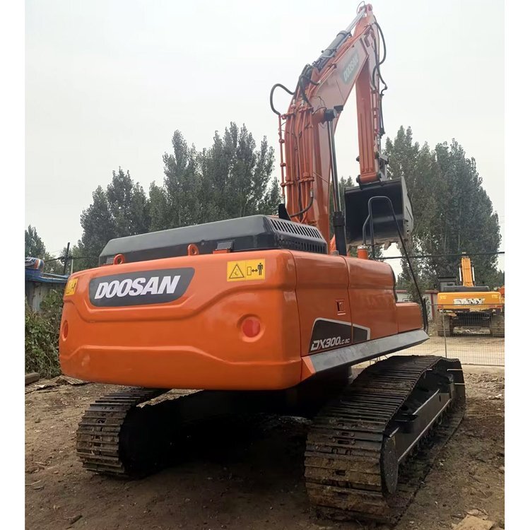 Doosan DX300LC-9C excavator