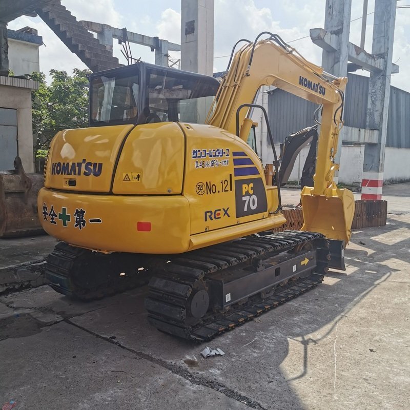 Komatsu PC70-8 excavator