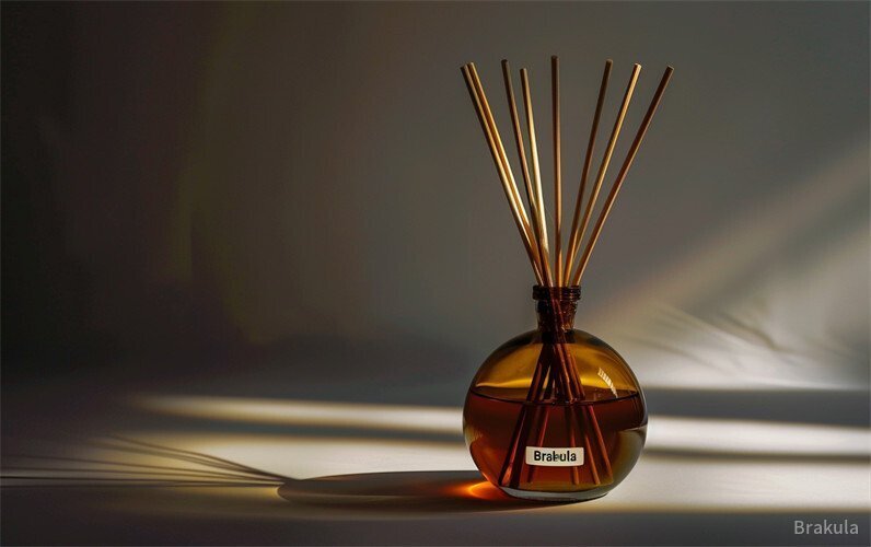 dvesto58ingunnf_A_aroma_reed_diffuser_glass_bottle_4_sticks_esp_d60cc033-5f79-41b1-9d37-86a44b6152c8