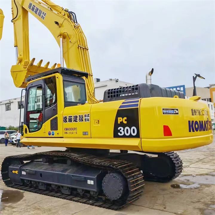 Excavadora Komatsu PC300