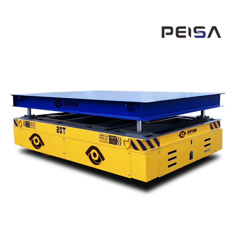 Hydraulic lifting transfer cart for handling pallets