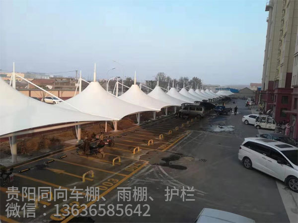 景观膜结构建筑的特性