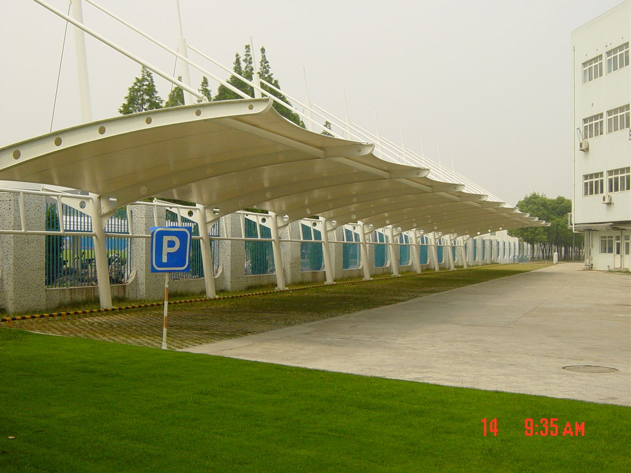 贵州膜结构车棚